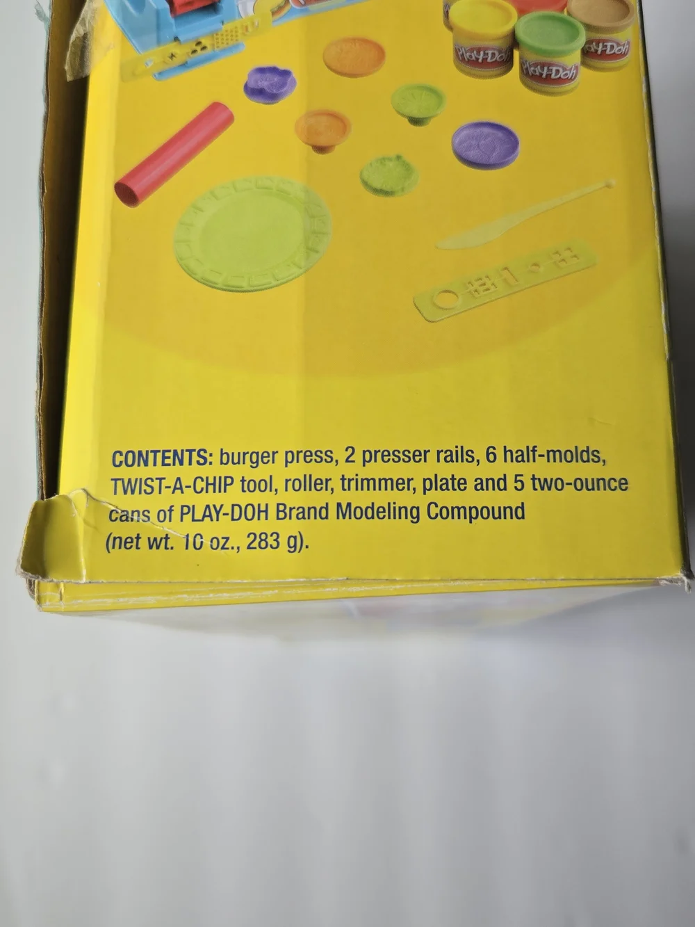 Retired Play-Doh Burger Builder Playset Food Maker Mold Extruder Toy Set 2011